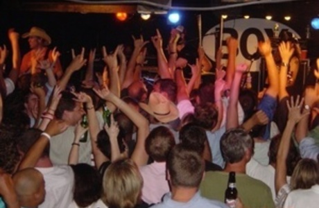 the-chicken-box-nantucket-ma-mobile